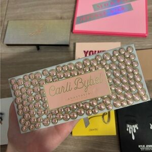 Anastasia Beverly Hills Carli Bybel Eyeshadow Palette